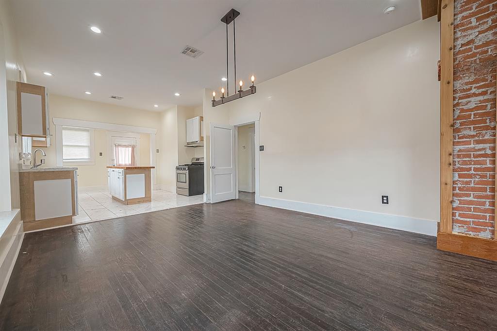 213 Grace Street, Houston, Texas image 13