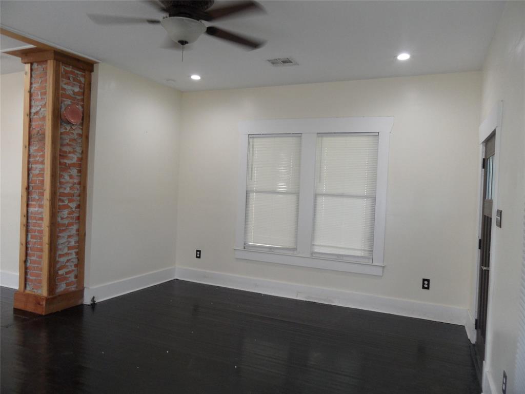 213 Grace Street, Houston, Texas image 9