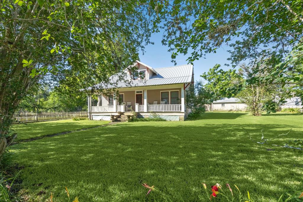 10753 Track Road, Cat Spring, Texas image 2