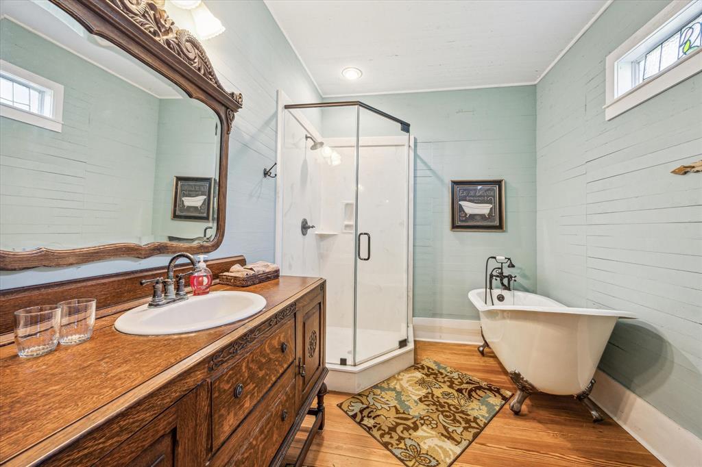 10753 Track Road, Cat Spring, Texas image 15