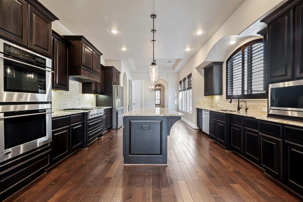 139 Monterrey Bend, Montgomery, Texas image 12