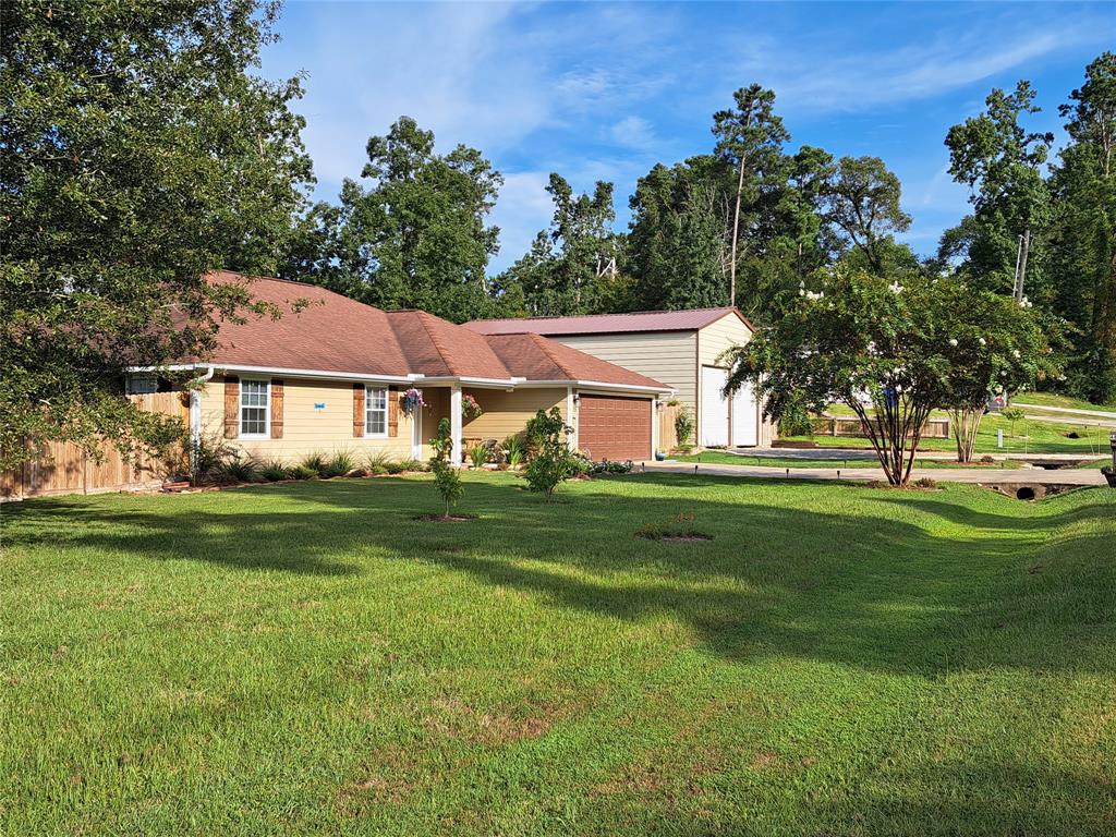 440 Pine Harbor Drive, Onalaska, Texas image 4