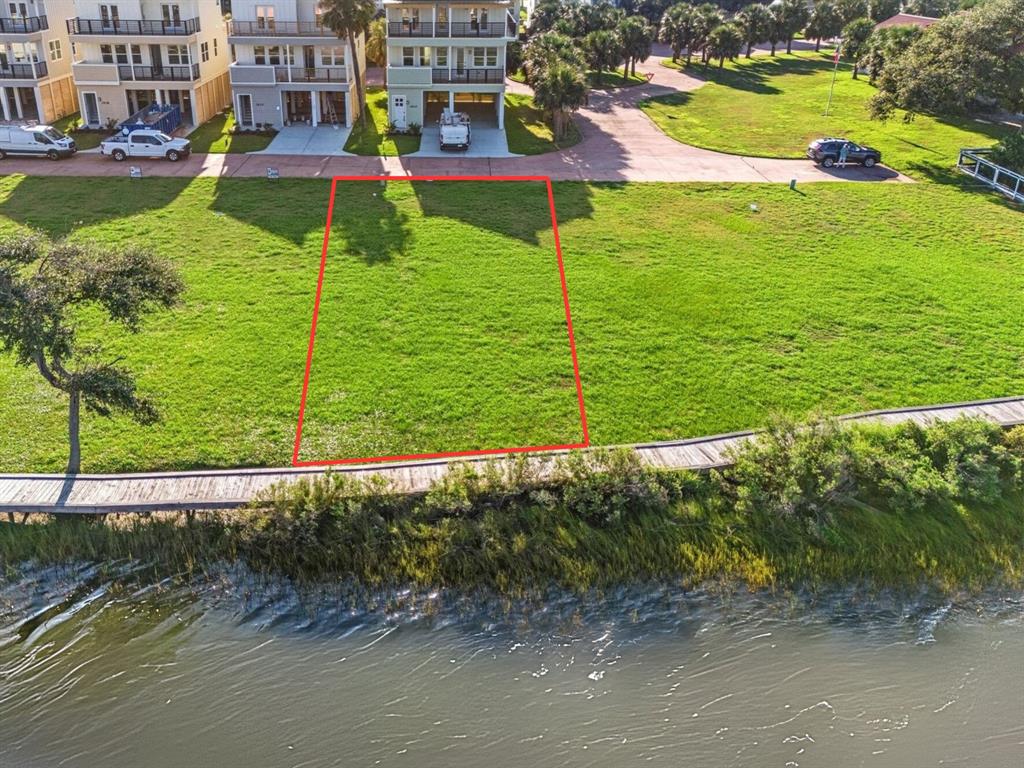 3611 Niko Court, Galveston, Texas image 3
