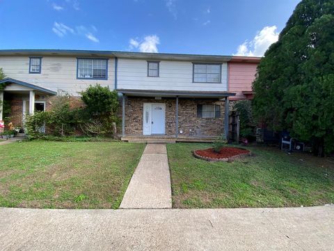 A home in La Porte