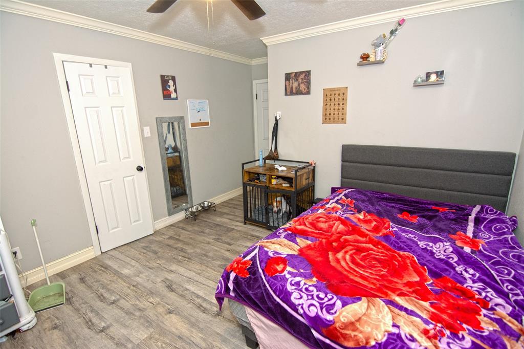 801 Elmwood Drive, Baytown, Texas image 22