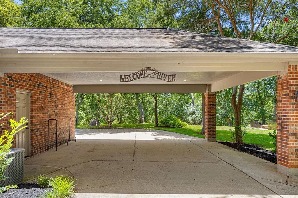 3211 Wellspring Lake Drive