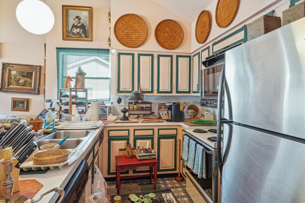 2717 Mackinac Bay Drive, Texas City, Texas image 5