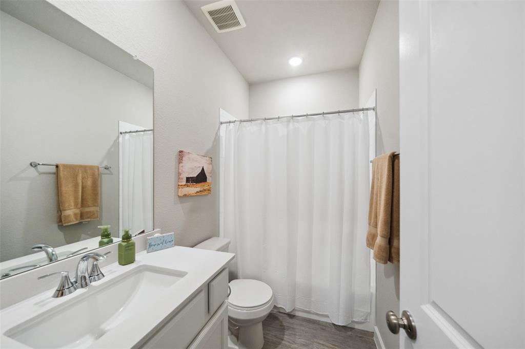 195 Lukewood Circle, Conroe, Texas image 22