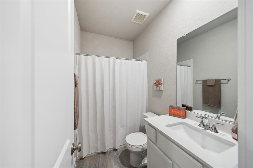 195 Lukewood Circle, Conroe, Texas image 25
