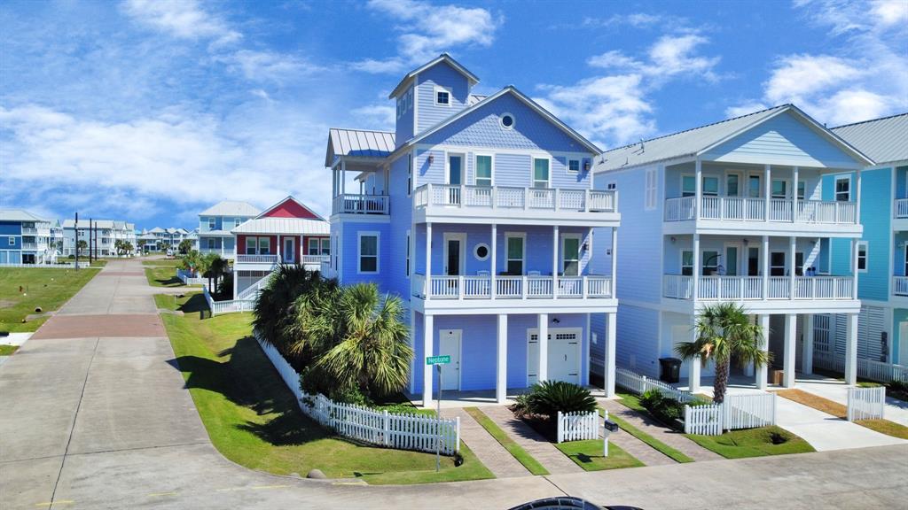 3803 Neptune, Galveston, Texas image 1