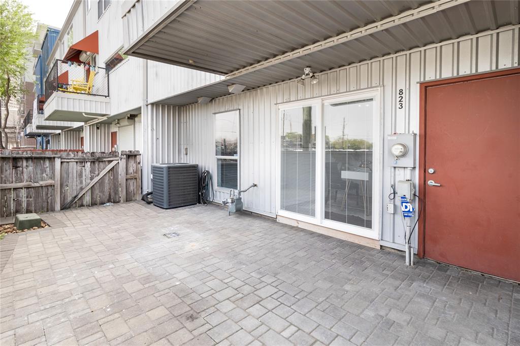 823 Saulnier Street, Houston, Texas image 7
