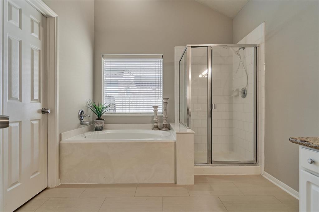 139 S Winterport Circle, The Woodlands, Texas image 35