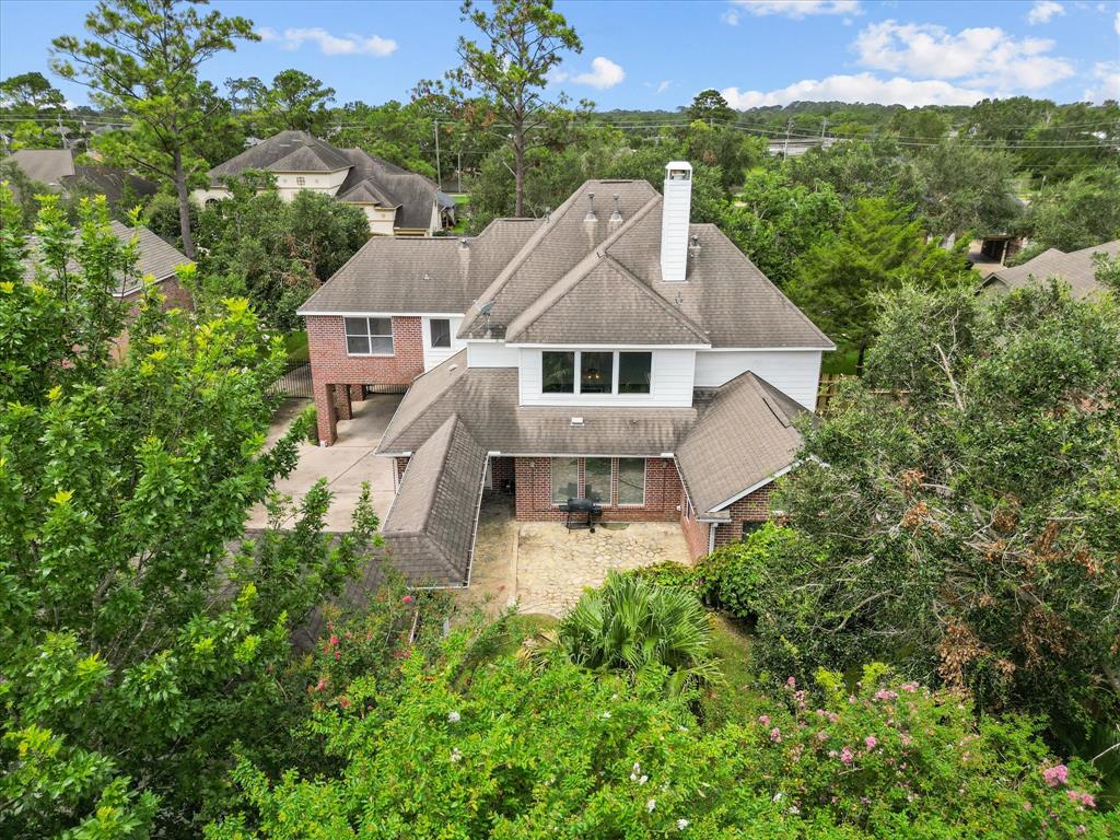 3430 Queensburg Lane, Friendswood, Texas image 4