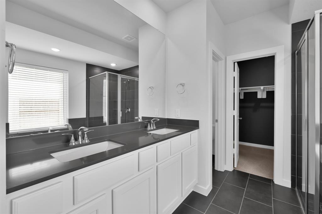 109 Morning Nook Court, Montgomery, Texas image 19