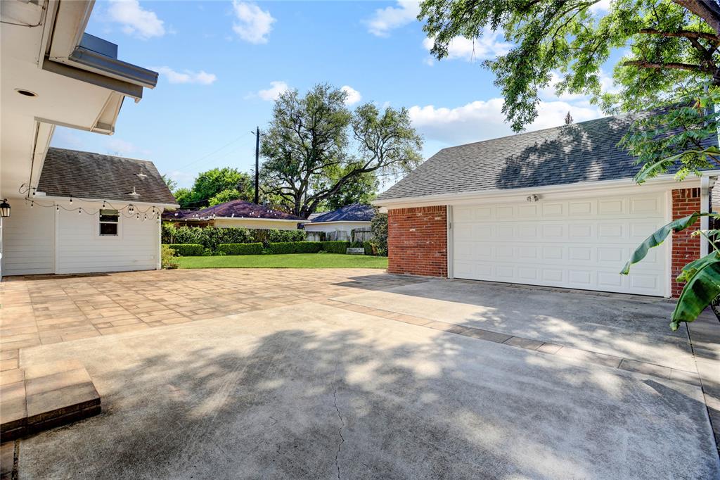 9214 Linkmeadow Lane, Houston, Texas image 35