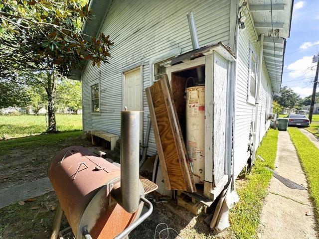 2575 Texas Street, Beaumont, Texas image 4