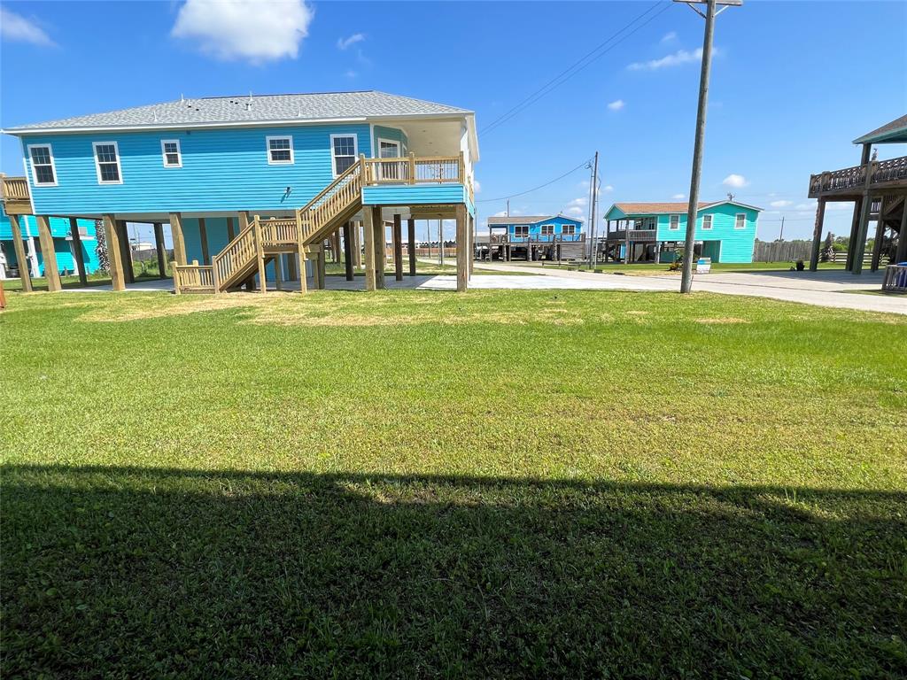 978 Fisherman Drive, Galveston, Texas image 4