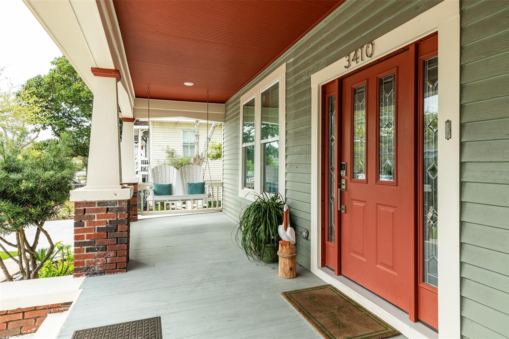 3410 Bernardo De Galvez, Galveston, Texas image 5