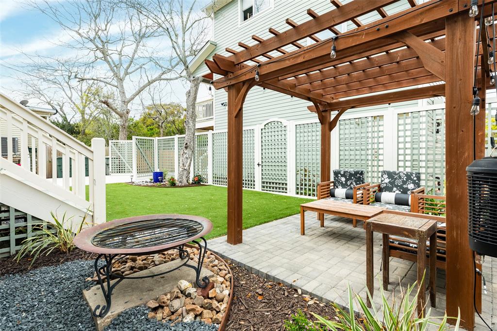 3410 Bernardo De Galvez, Galveston, Texas image 44