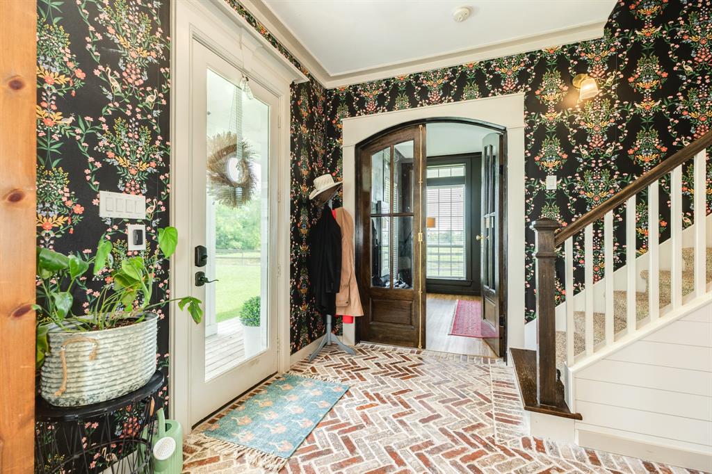 403 Lakeview Drive, Angleton, Texas image 25