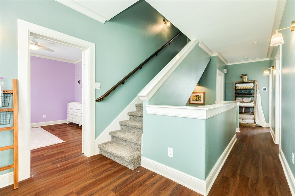 403 Lakeview Drive, Angleton, Texas image 37