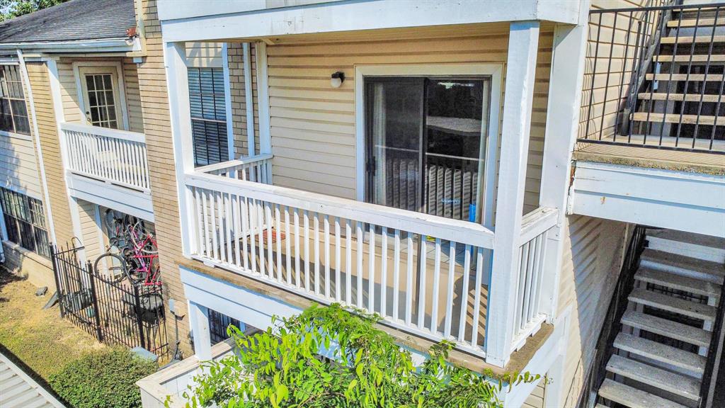 2750 Holly Hall Street 1104