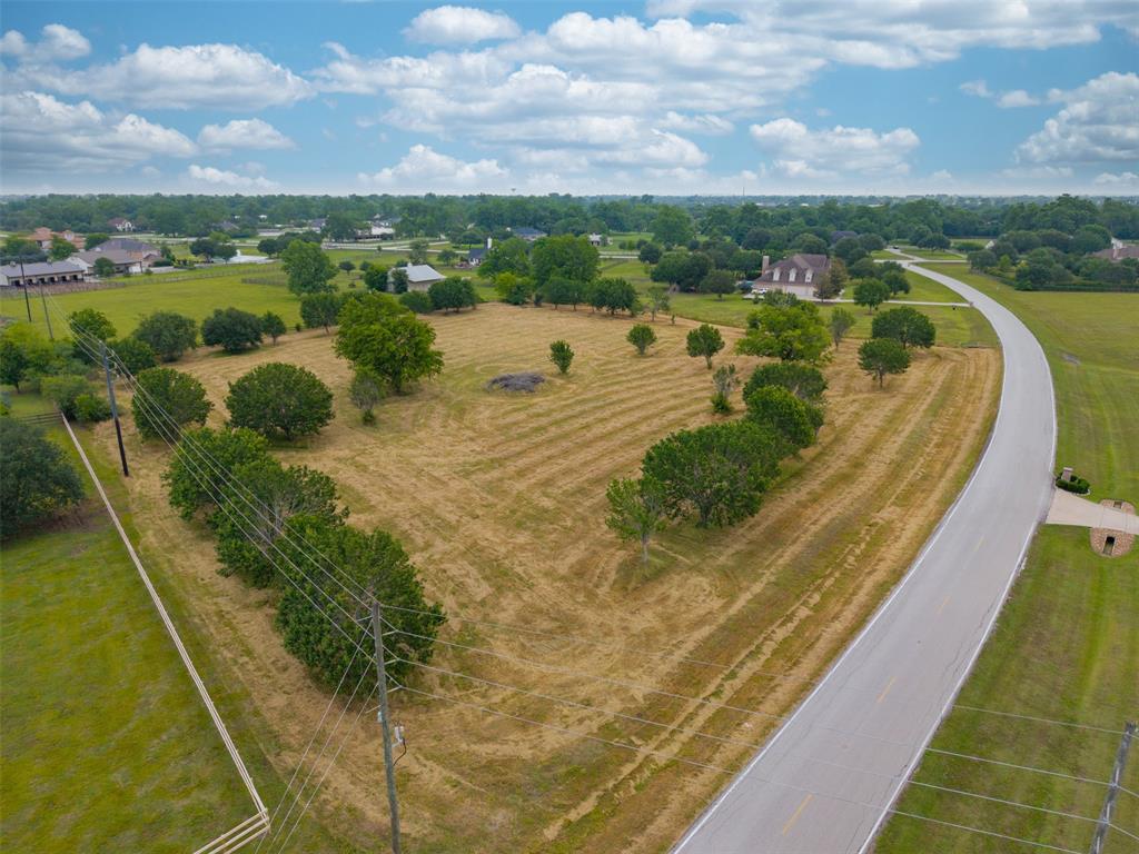 3022 Blue Grass Drive, Richmond, Texas image 11
