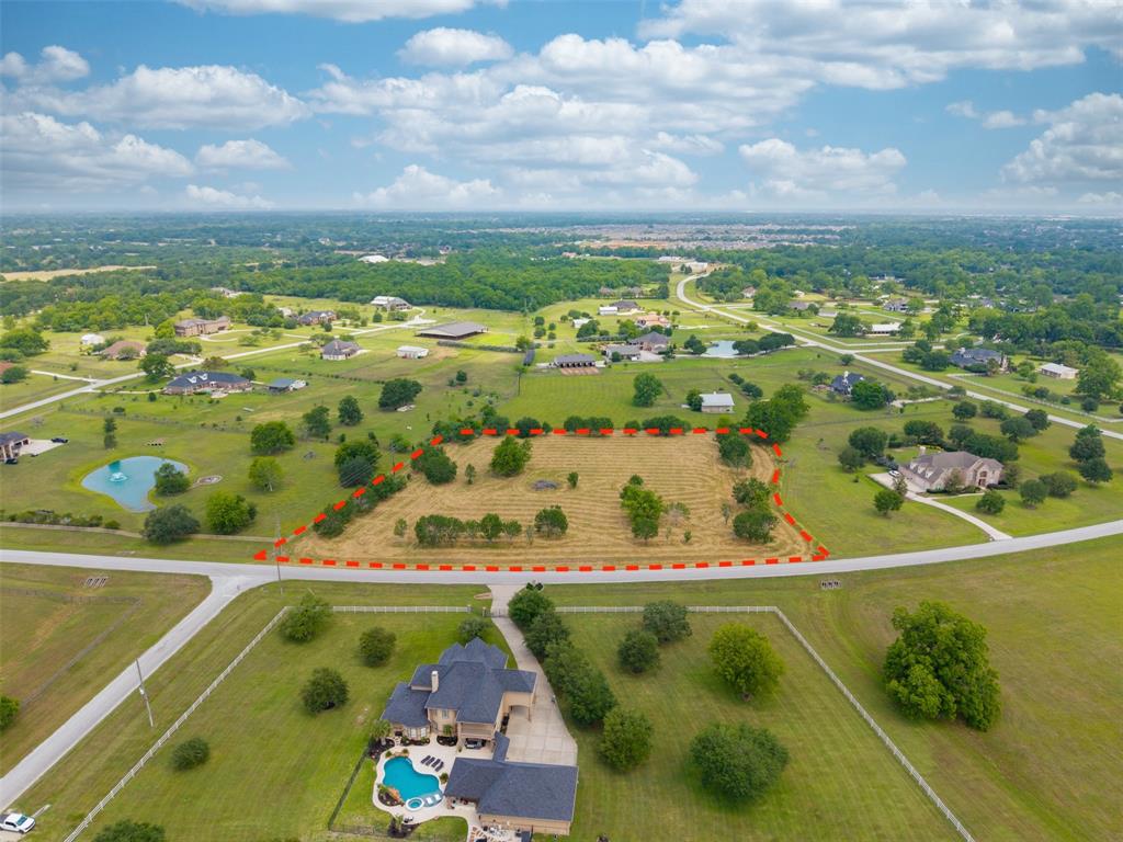3022 Blue Grass Drive