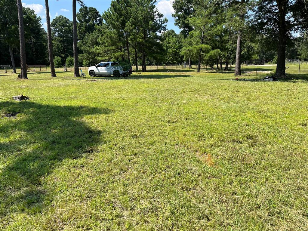 property-search 3 1435 Twin Oaks Road