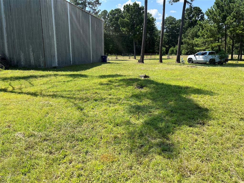 property-search 4 1435 Twin Oaks Road