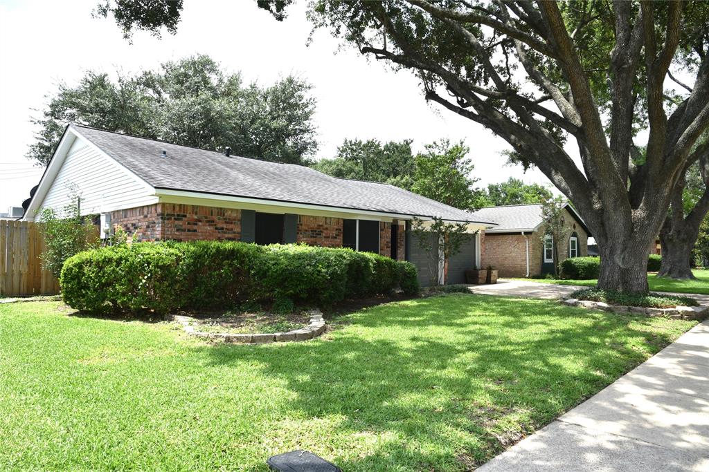 13407 Linden Street, Sugar Land, Texas image 2