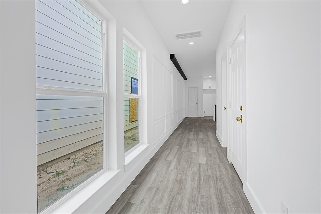 2327 Hampton Drive