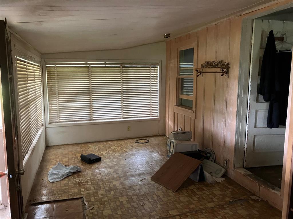233 Green Dewitt Road, Cuero, Texas image 6
