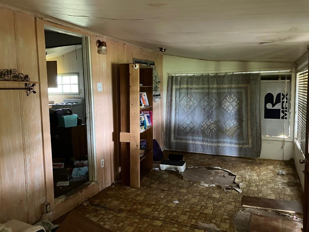 233 Green Dewitt Road, Cuero, Texas image 7