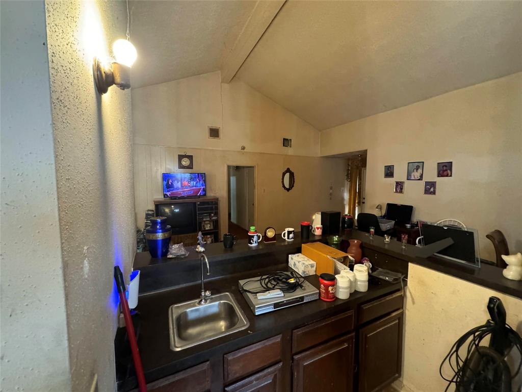 15043 Four Winds Drive, Missouri City, Texas image 6