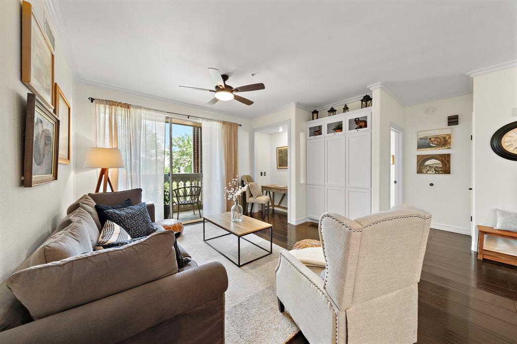 2111 Welch Street #B212, Houston, Texas image 8