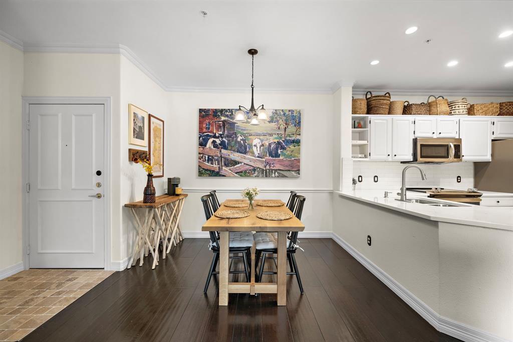 2111 Welch Street #B212, Houston, Texas image 11