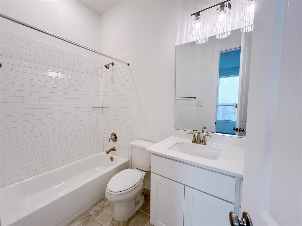 5222 Tahoe Court, Manvel, Texas image 32