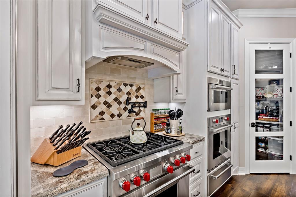 3419 Mahogany Pvt Drive, Bryan, Texas image 16