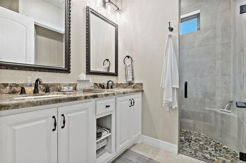 3419 Mahogany Pvt Drive, Bryan, Texas image 32