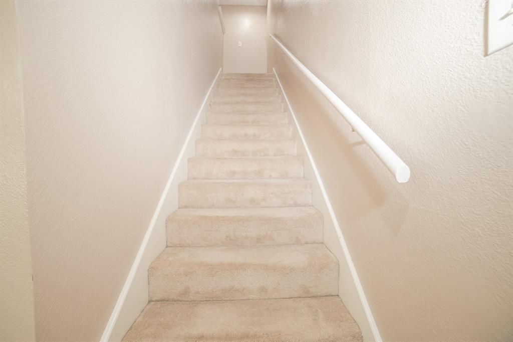 7939 Kendalia Drive, Houston, Texas image 9