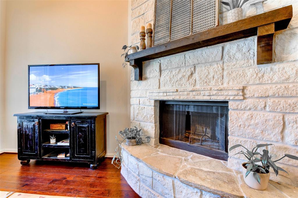 4847 Trickle Creek Drive, Fulshear, Texas image 16