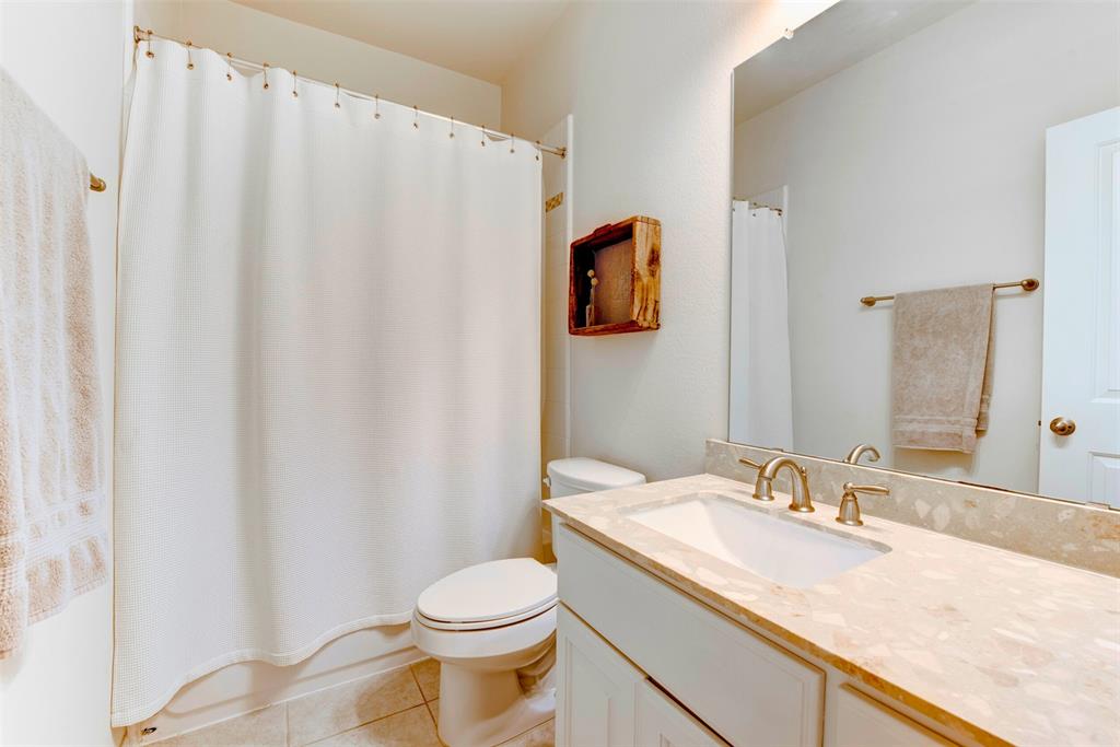 4847 Trickle Creek Drive, Fulshear, Texas image 30