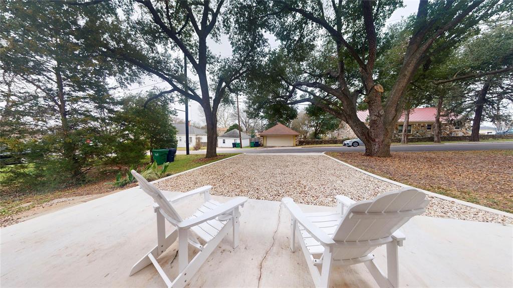 101 E Bryan St, Brenham, Texas image 3