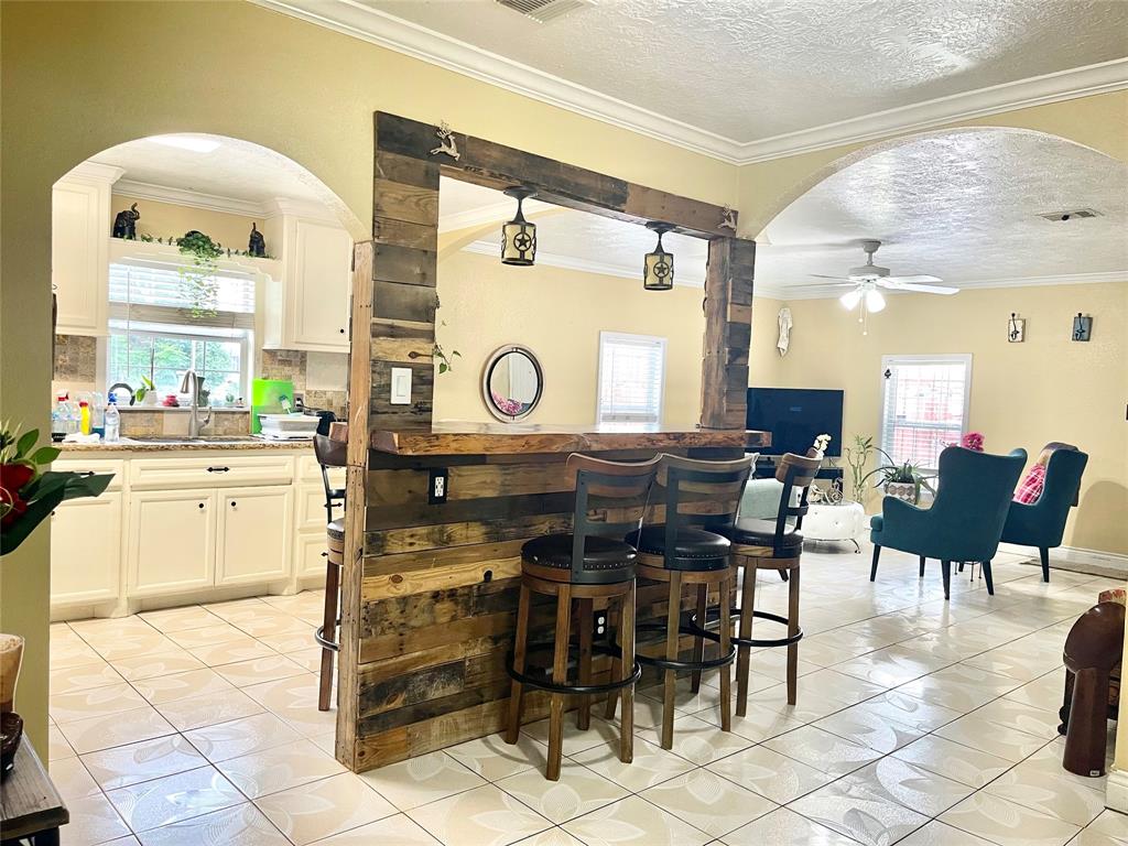 9944 E Hardy Road, Houston, Texas image 24