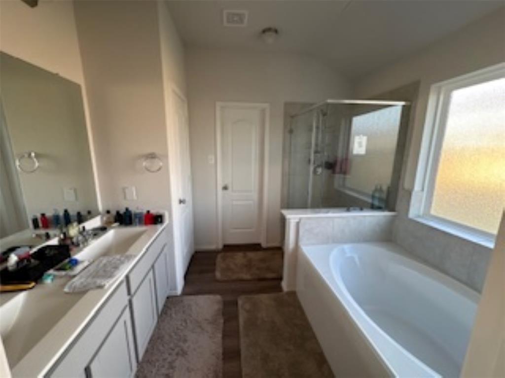 5323 Camerford Court, Alvin, Texas image 22