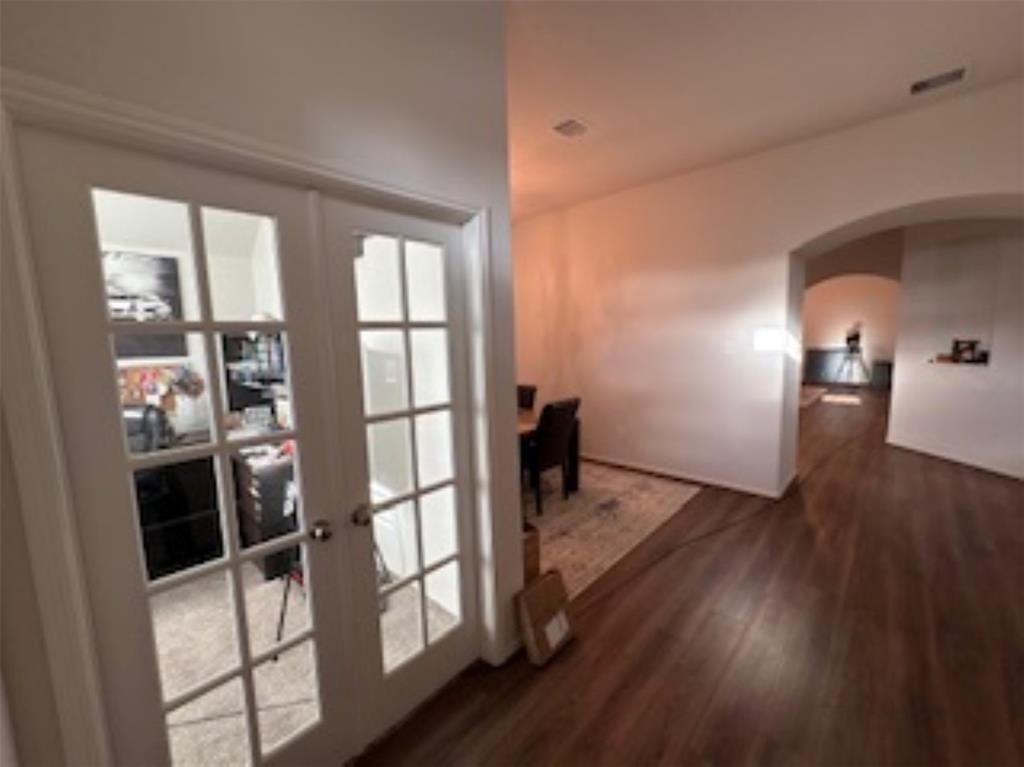 5323 Camerford Court, Alvin, Texas image 8