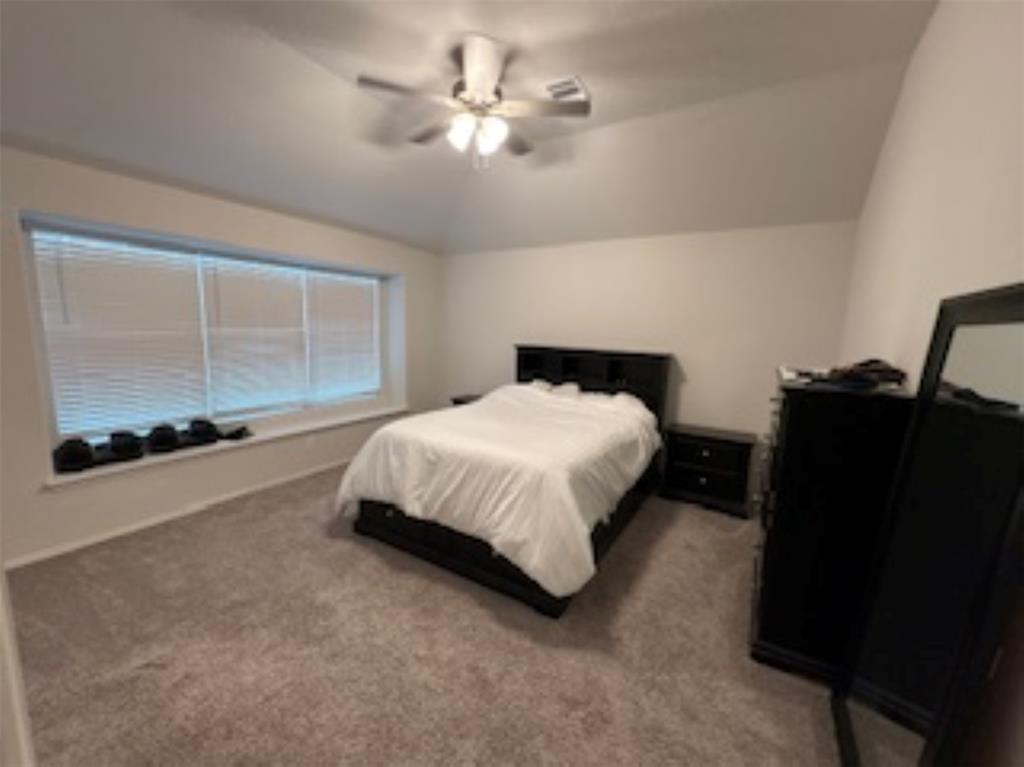 5323 Camerford Court, Alvin, Texas image 21