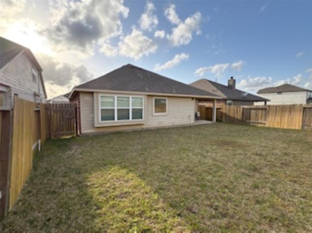 5323 Camerford Court, Alvin, Texas image 5