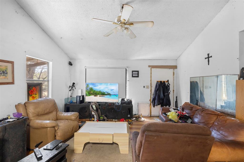 6671 Cotton Street, Bedias, Texas image 18